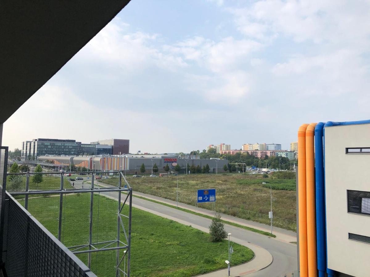 Office Apartments Брно Экстерьер фото